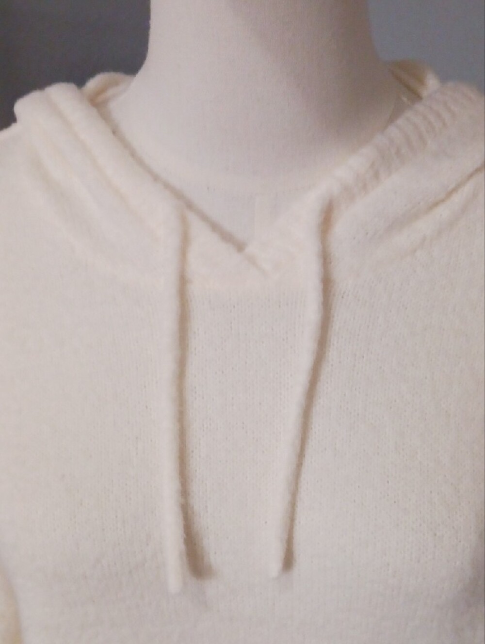 SO Cream Hooded Crewneck Sweater - Picture 3 of 15
